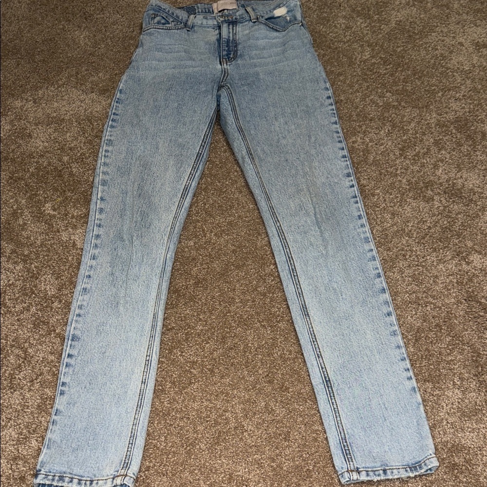 REVICE Light Blue Skinny Jeans / size 27. B13